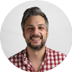 Prof. Vinicius Farias Campos